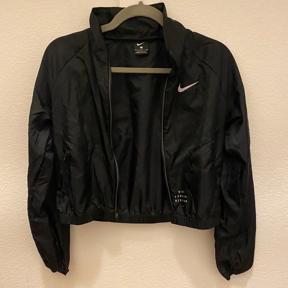 W Nike Run Jacket - image 2